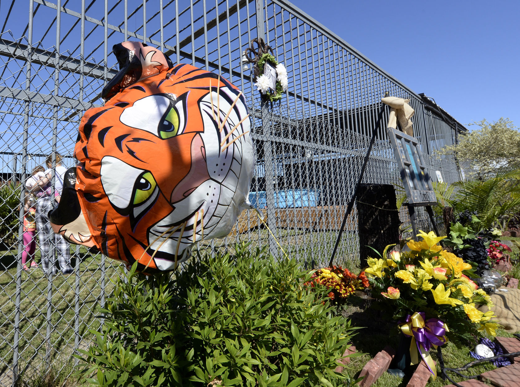 Tony the tiger memorial (stock)